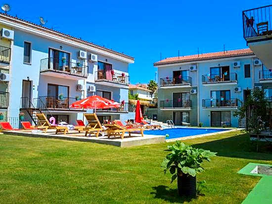 Karyada Hotel