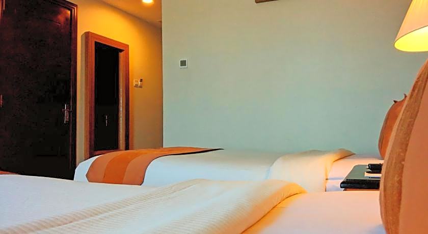 Grand Rocky Hotel Bukittinggi