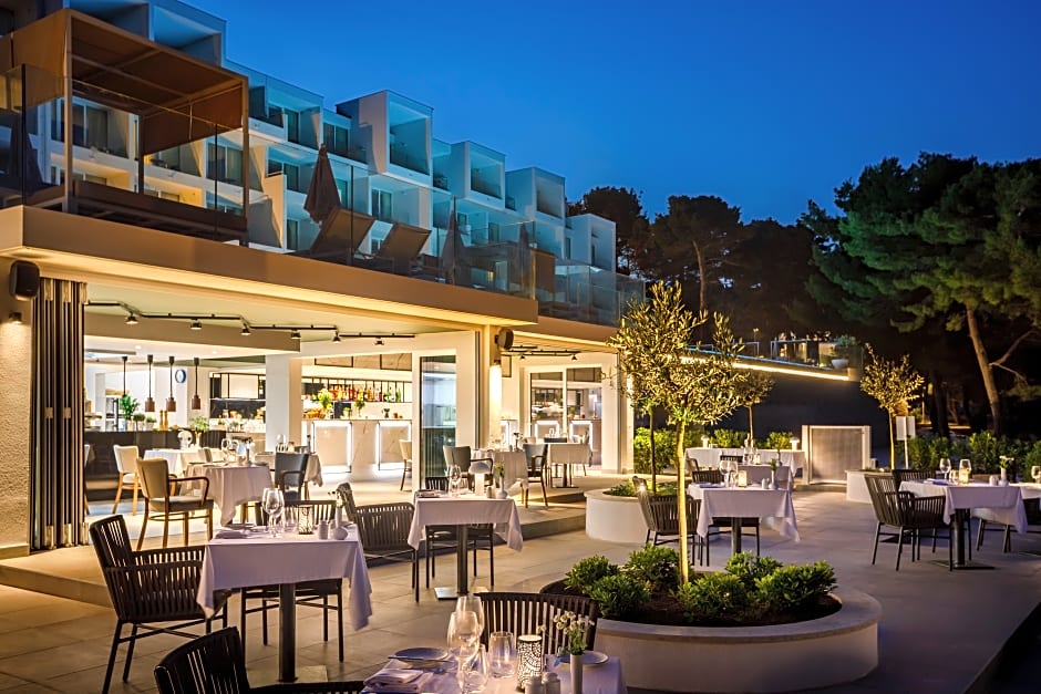 Valamar Carolina Hotel