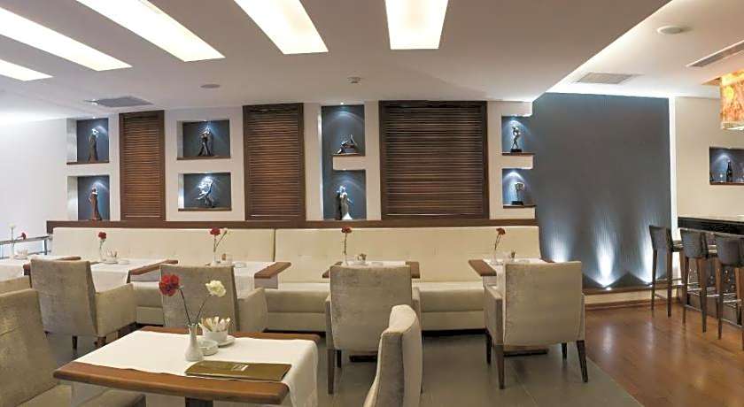 Blanca Hotel