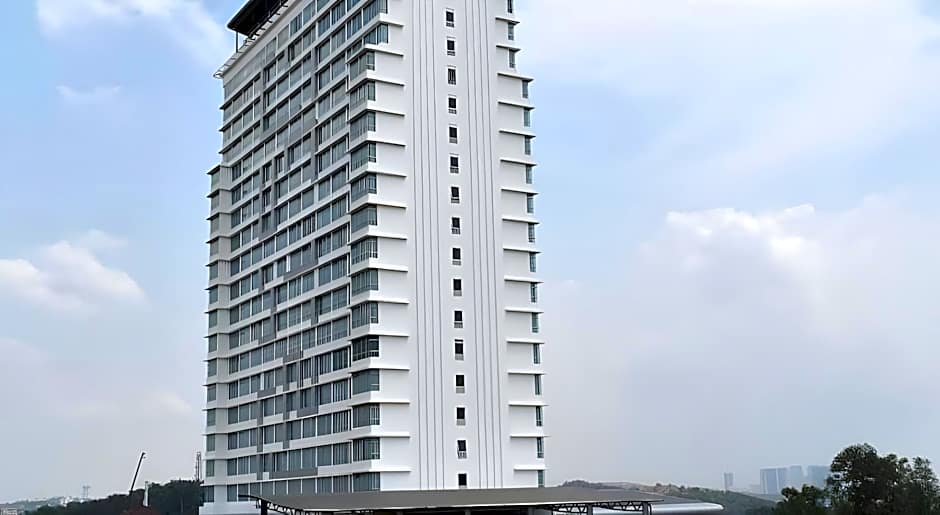Tenera Hotel & Suites