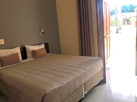 Deluxe Double or Twin Room with Pool View