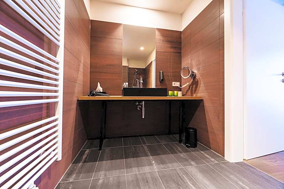 Blackhome Graz I contactless check-in