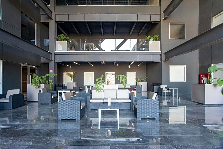 Candlewood Suites Guadalajara Galerias By IHG