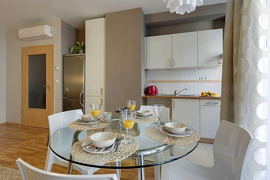 Central Passage Apartments