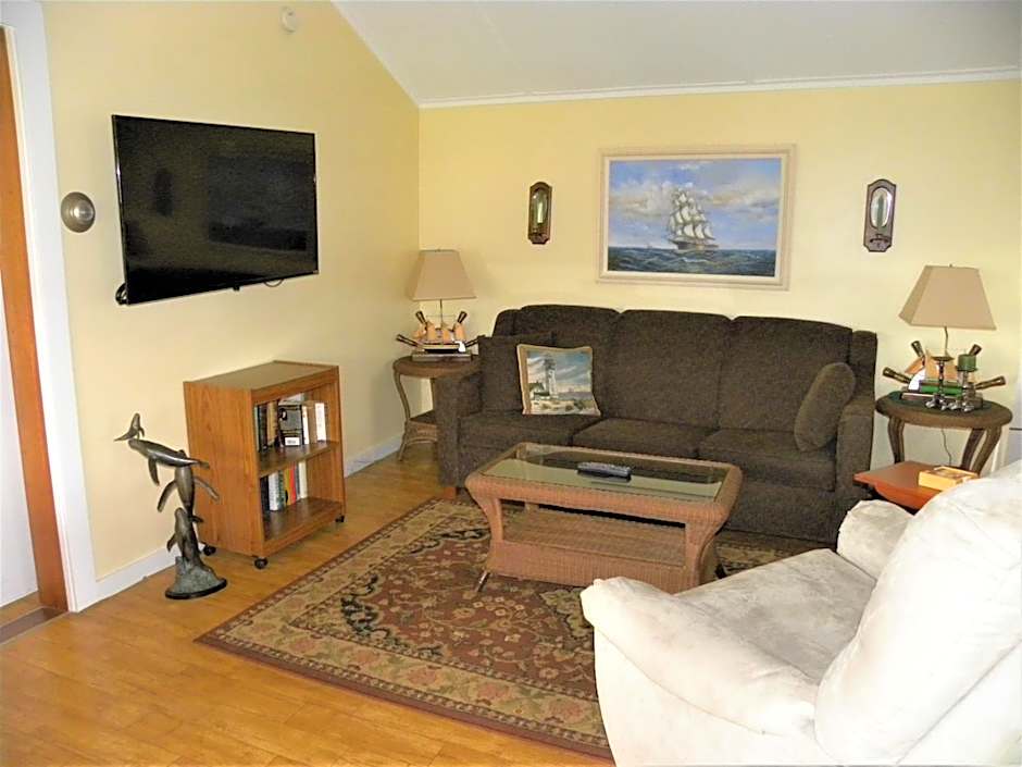 Colonial Gables Oceanfront Village