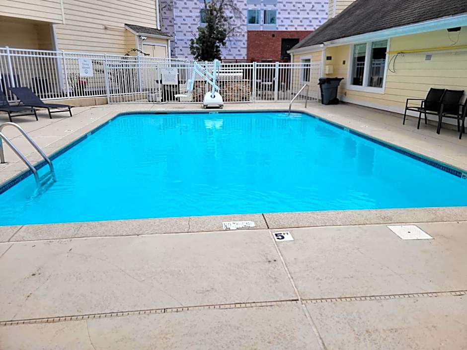 Sonesta ES Suites St. Louis - Chesterfield