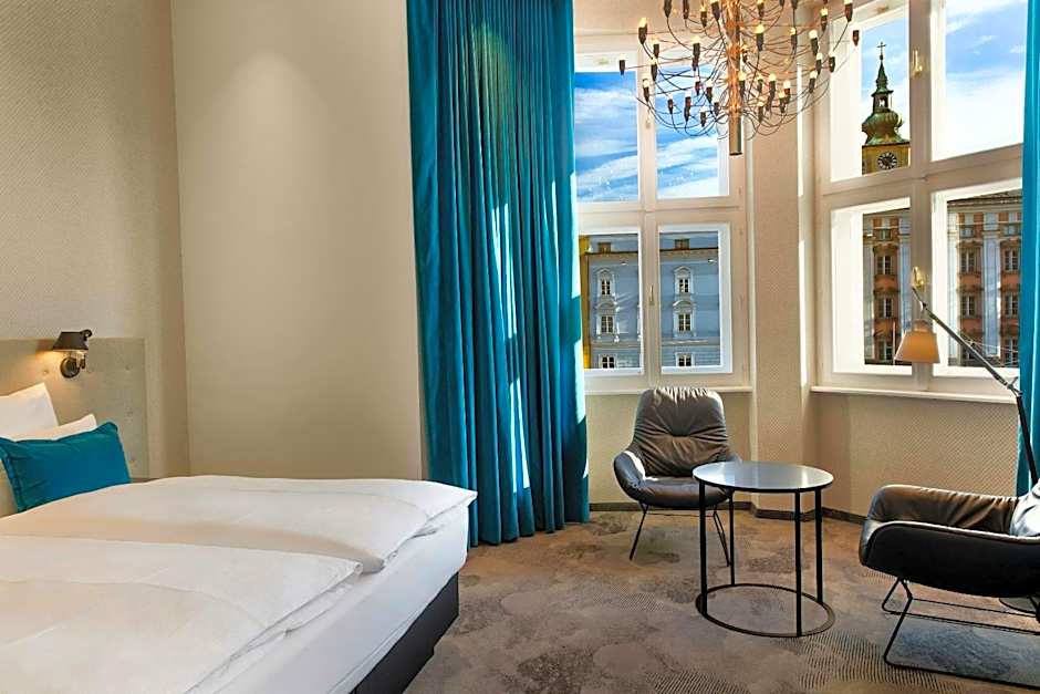 Motel One Linz-Hauptplatz