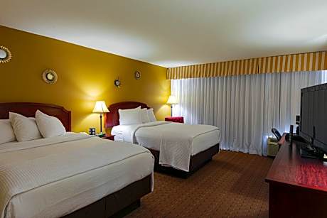 Queen Room with Two Queen Beds - Non-Smoking