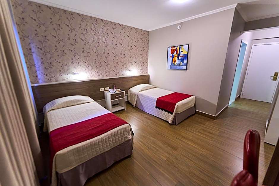 Foz Plaza Hotel