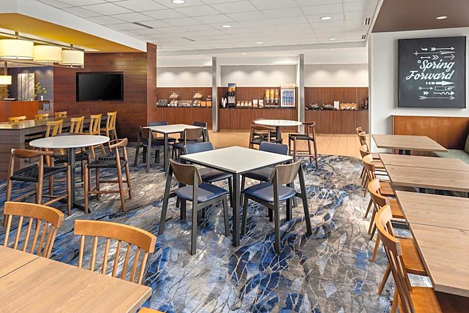 Fairfield Inn & Suites by Marriott Waterloo Cedar Falls