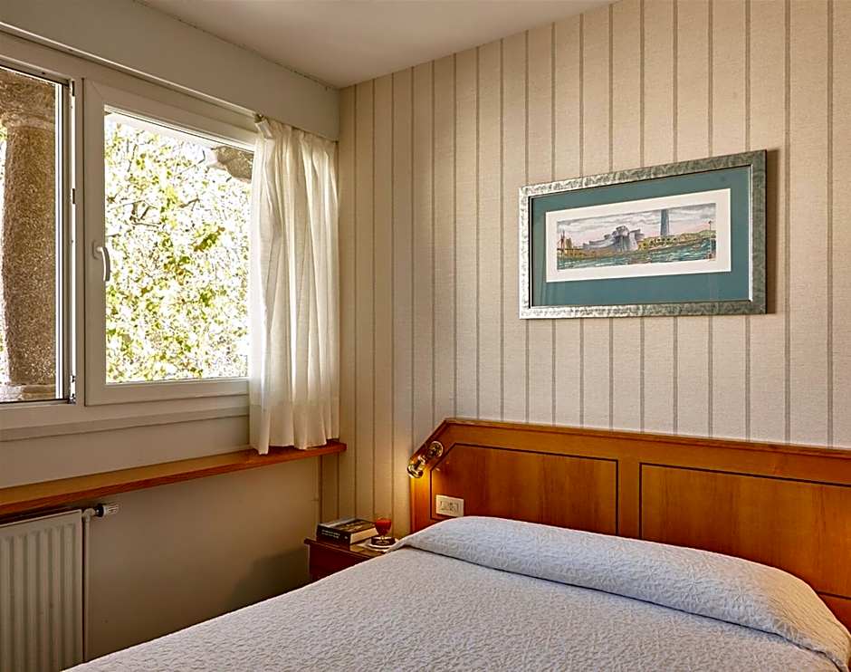 Hotel Atalaya- FREE PARKING GRATUITO