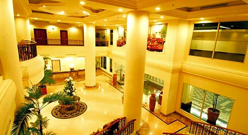 Hotel Gran Puri Manado