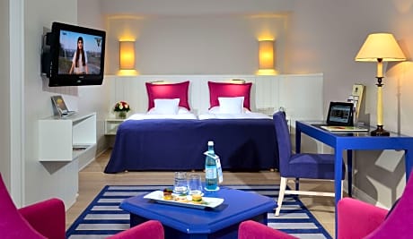 Suite Double Bed