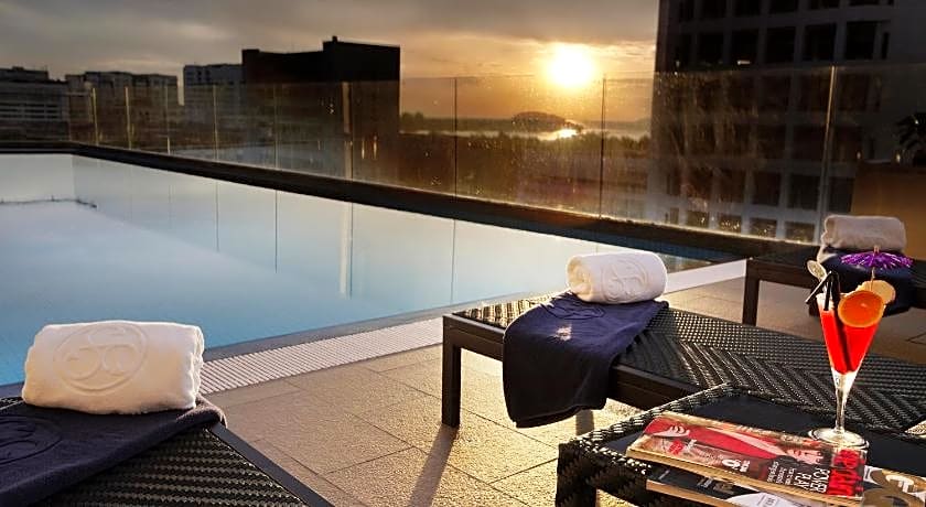 Horizon Hotel