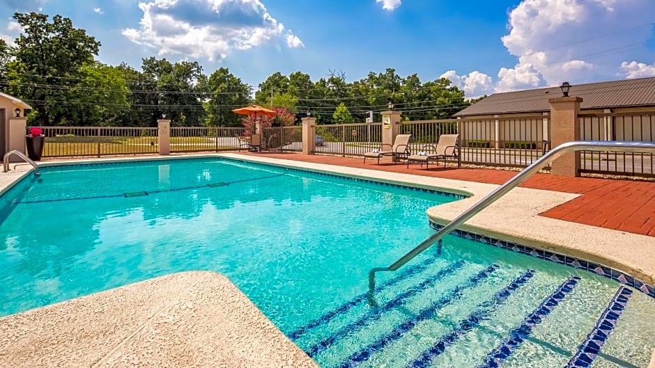 Best Western TimberRidge Inn