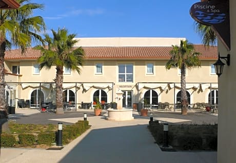 Hôtel Restaurant Les Jasses de Camargue