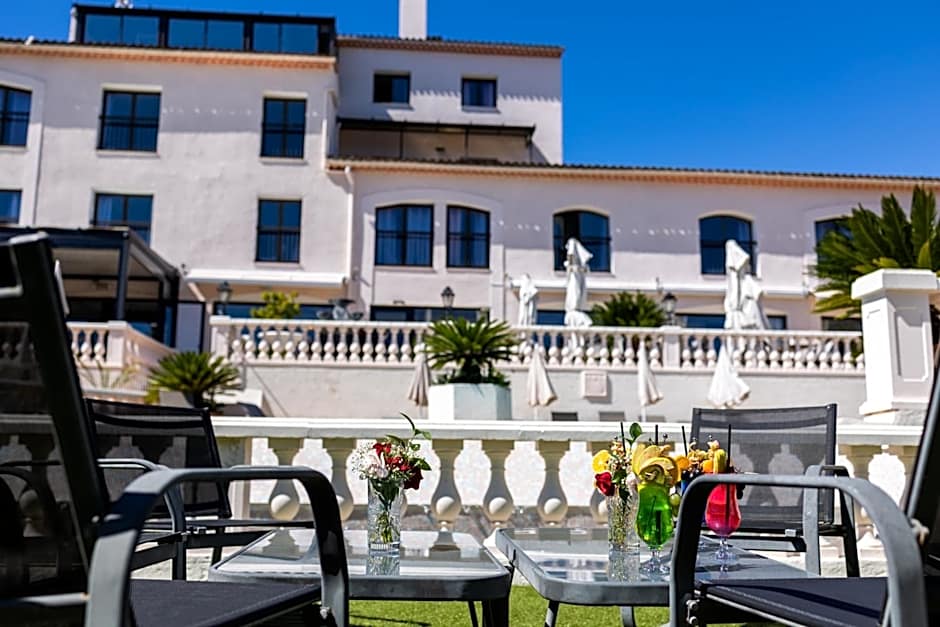 Hotel & Restaurant Perla Riviera