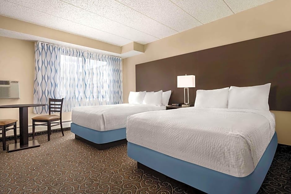 Days Inn by Wyndham Fort Collins