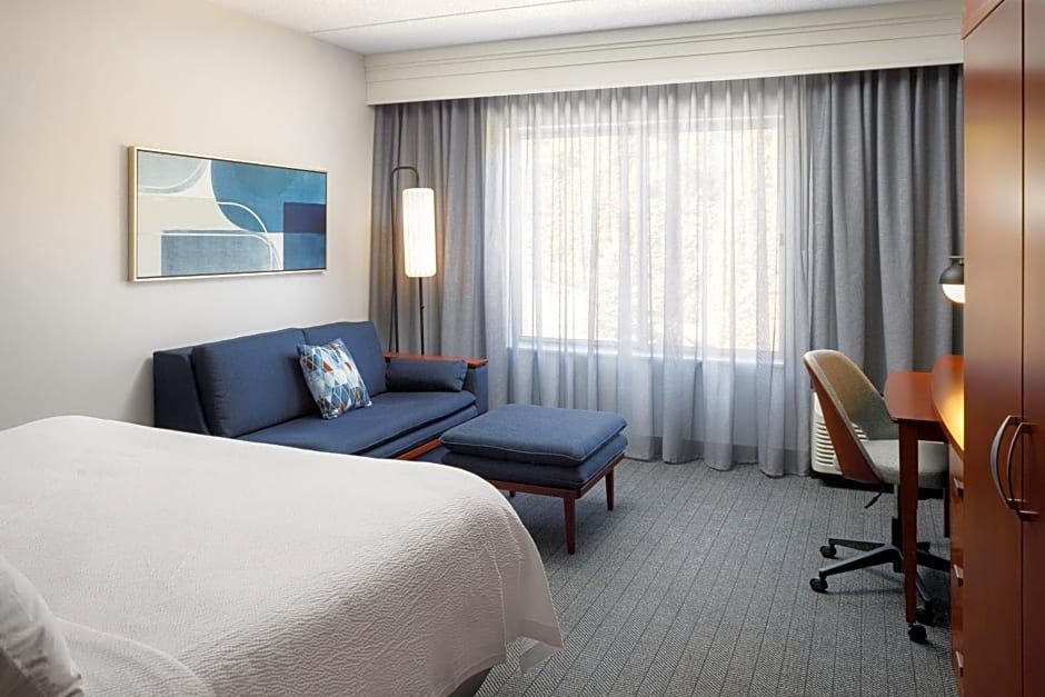 Courtyard by Marriott Boone
