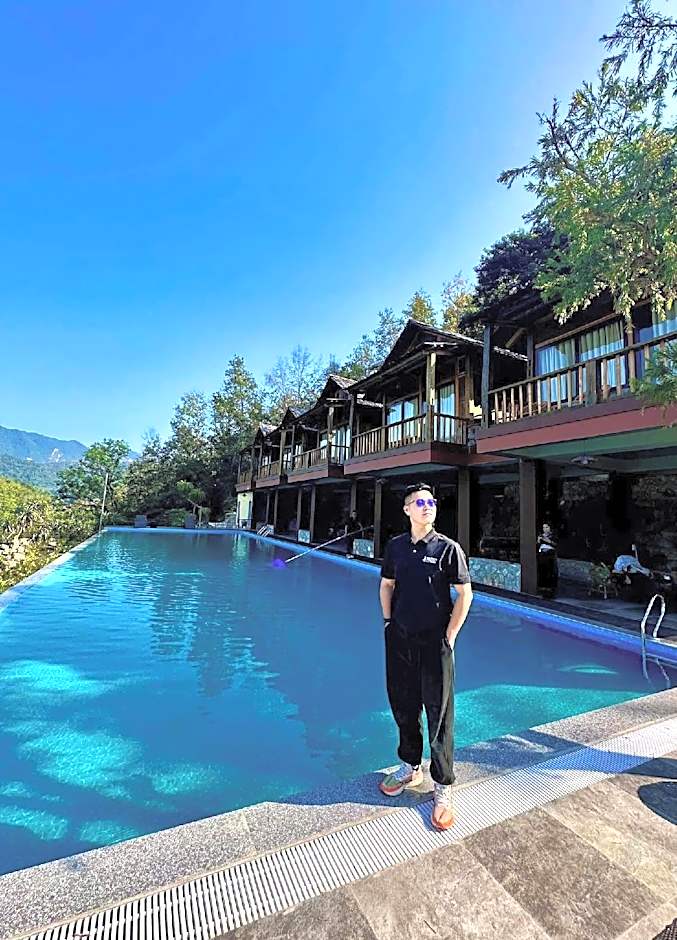Khuoi Han Ecolodge Cao Bang