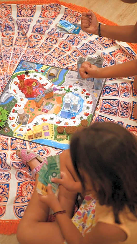 Lines Concept Accommodation