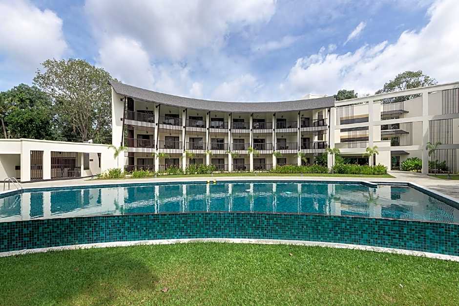 Club Mahindra Ashtamudi