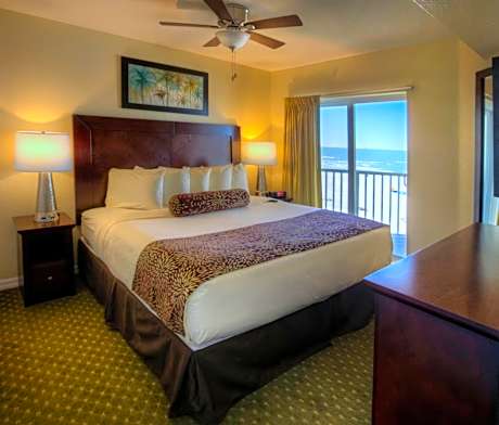 Two Bedroom Suite with Balcony Gulf Front View