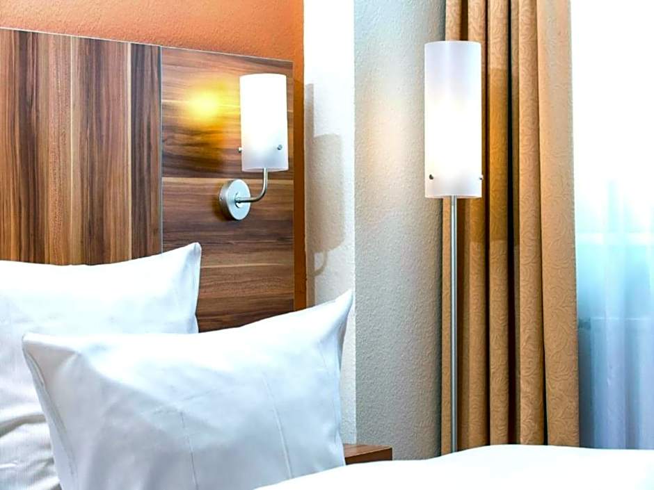 Braunschweig Seminarius Hotel by Belvilla