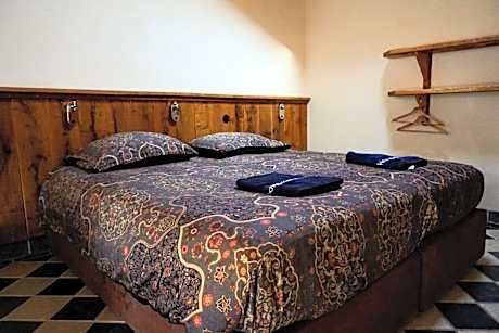 Deluxe Double Studio