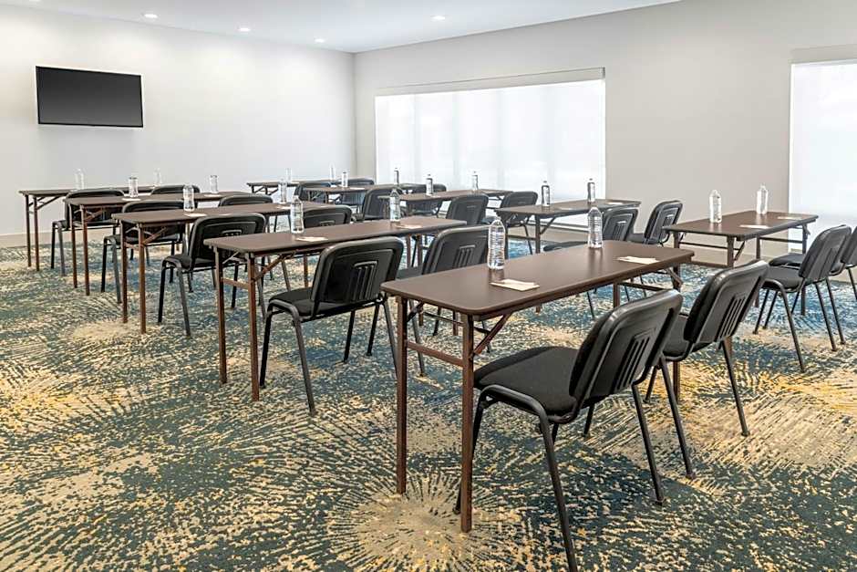 TownePlace Suites Detroit Taylor