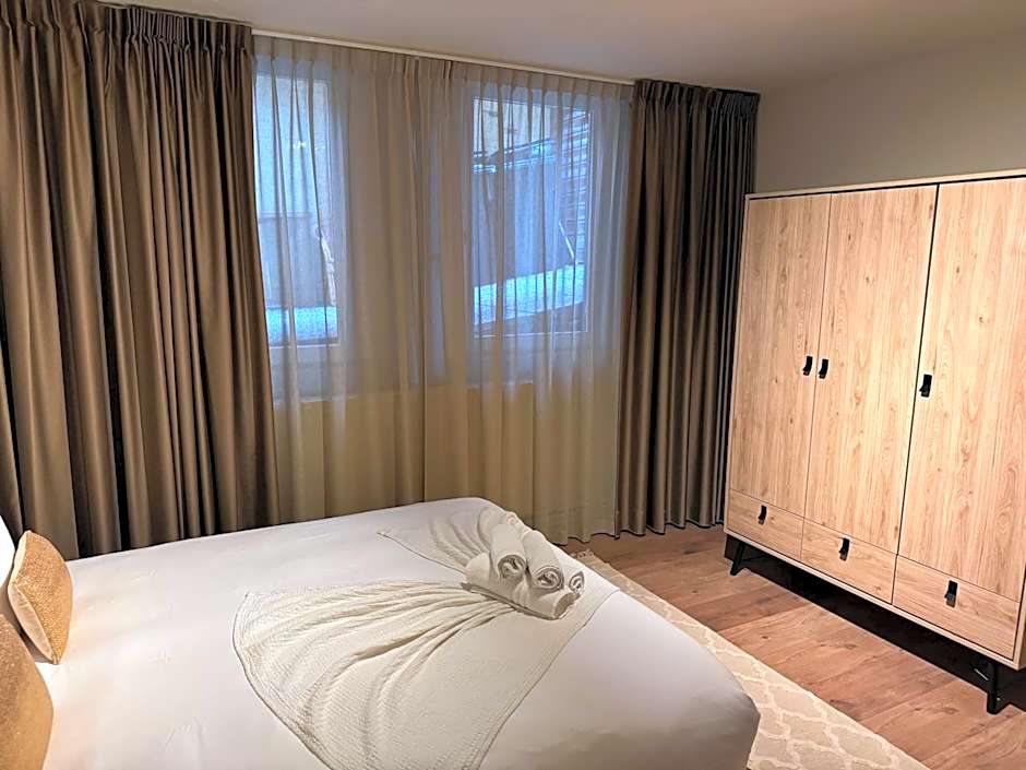 High Street Apartments