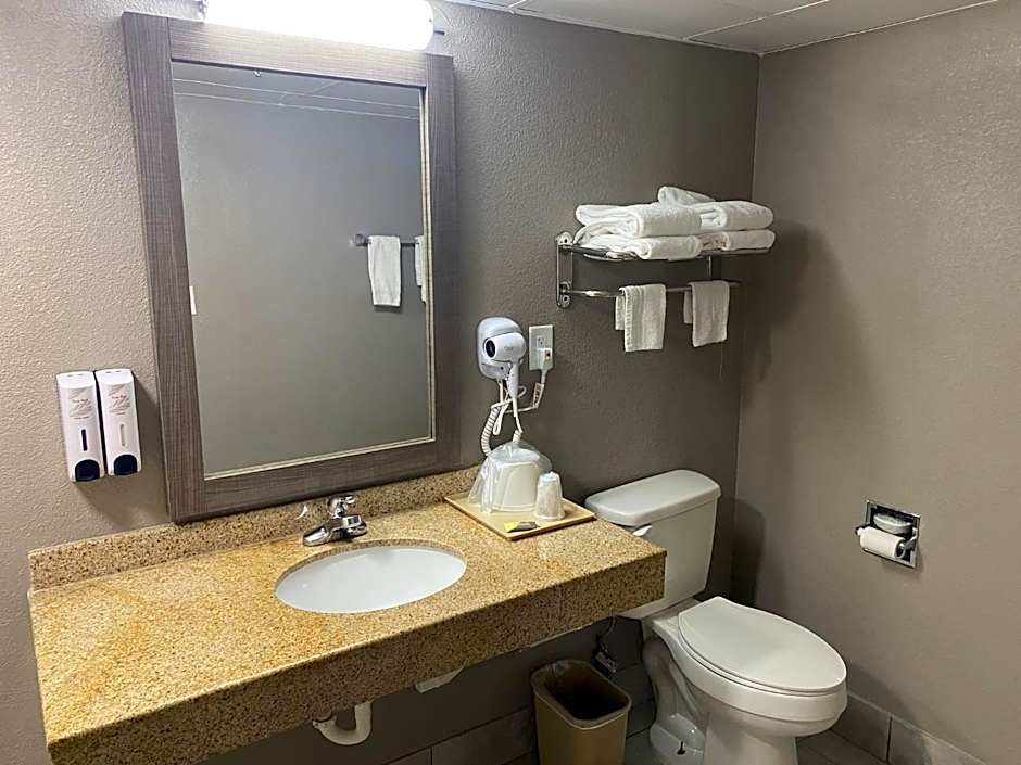 Red Roof Inn Jacksonville, AL