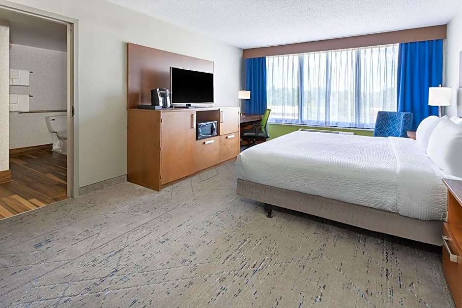 Holiday Inn Express & Suites Ft. Washington - Philadelphia By IHG