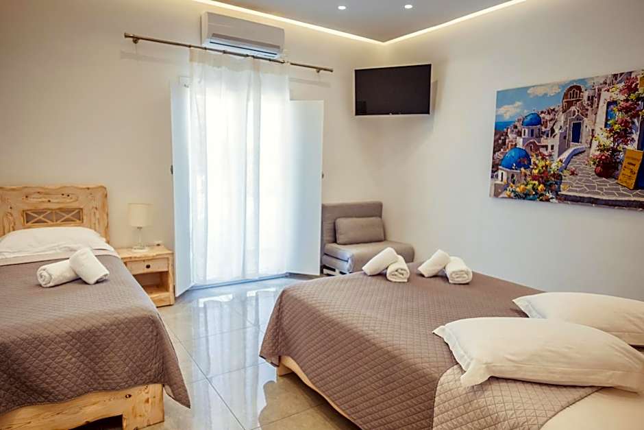 Cyclades Hotel