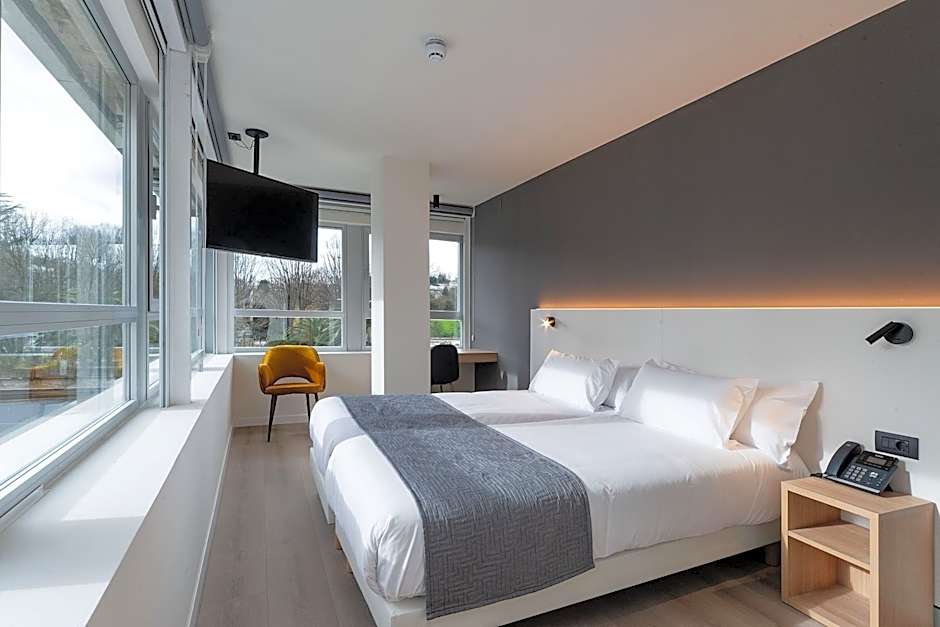 Hotel Distrito Oeste