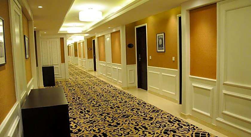 The Pllazio Hotel