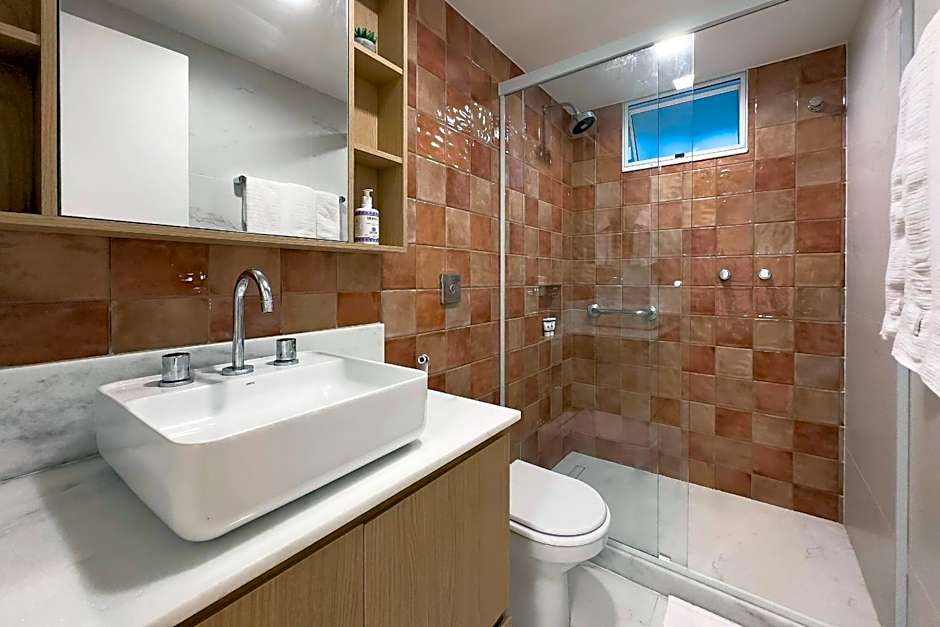 Leblon, Rua Dias Ferreira - Apt silencioso com localização premium