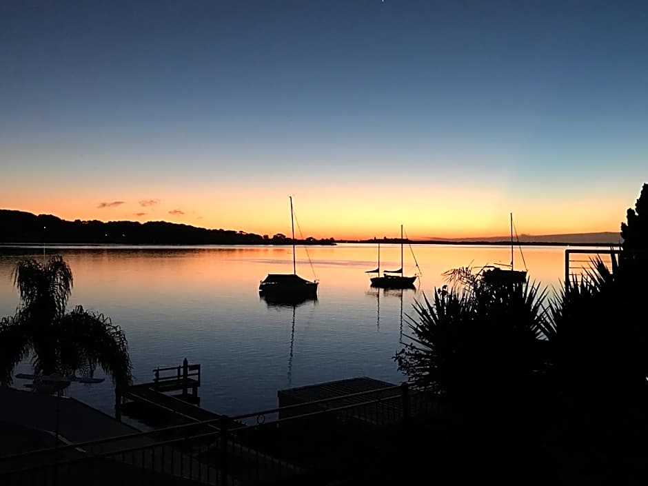 Overnight Reflections B&B