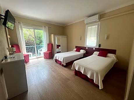 Twin Room with Balcony