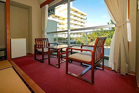 Economy Japanese-Style-Room 15 sqm (No View) - Shared Bathroom - Non-Smoking