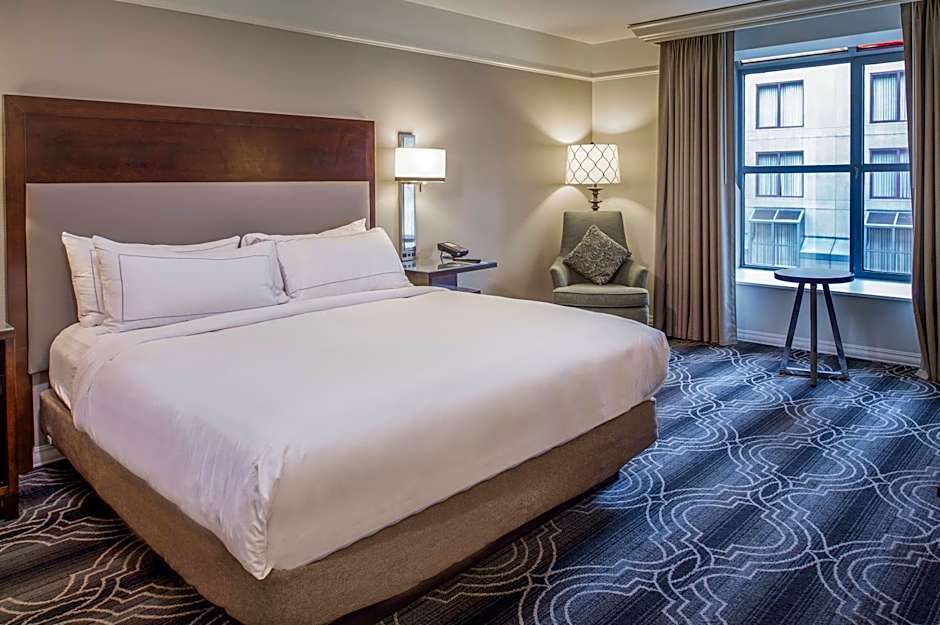 St Louis Union Station Hotel Curio Collection by Hilton