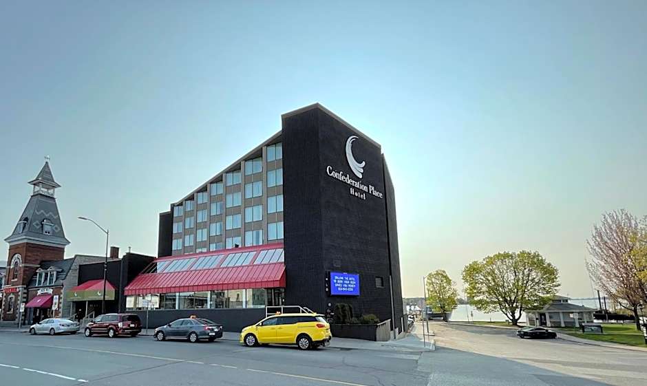 Confederation Place Hotel