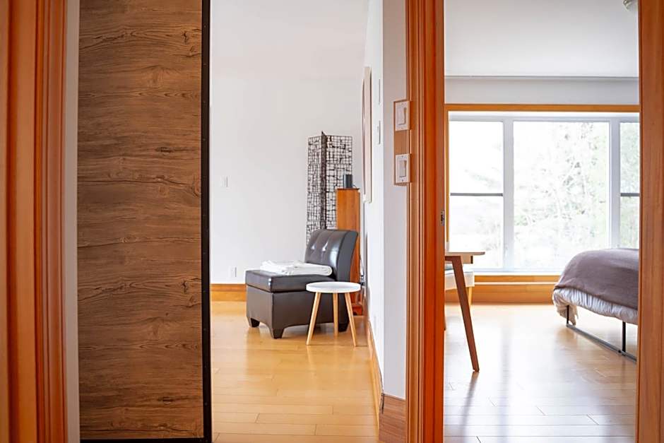 Au Sommet du Lac Magog