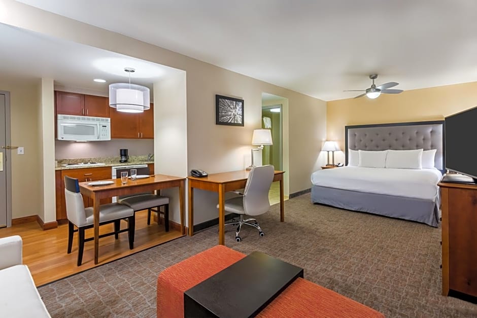 Homewood Suites by Hilton St. Louis Riverport- Airport West