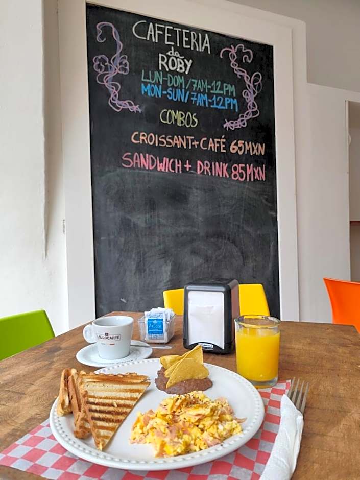 Coco Rio Hotel - Mamitas Beach Area