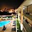 Vagabond Inn Executive Old Town