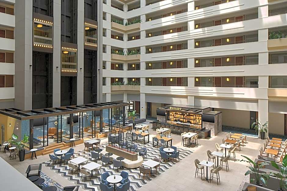 Sheraton Suites Chicago O'Hare