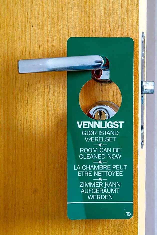 Sandmoen Bed & Breakfast, Free Parking