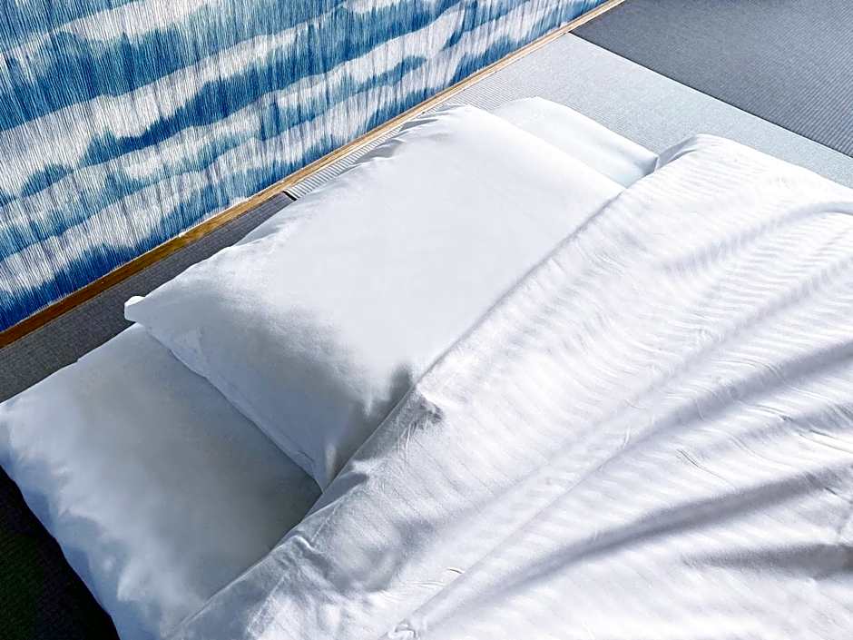 ADLIV/Factry Stay/工場に泊まれる